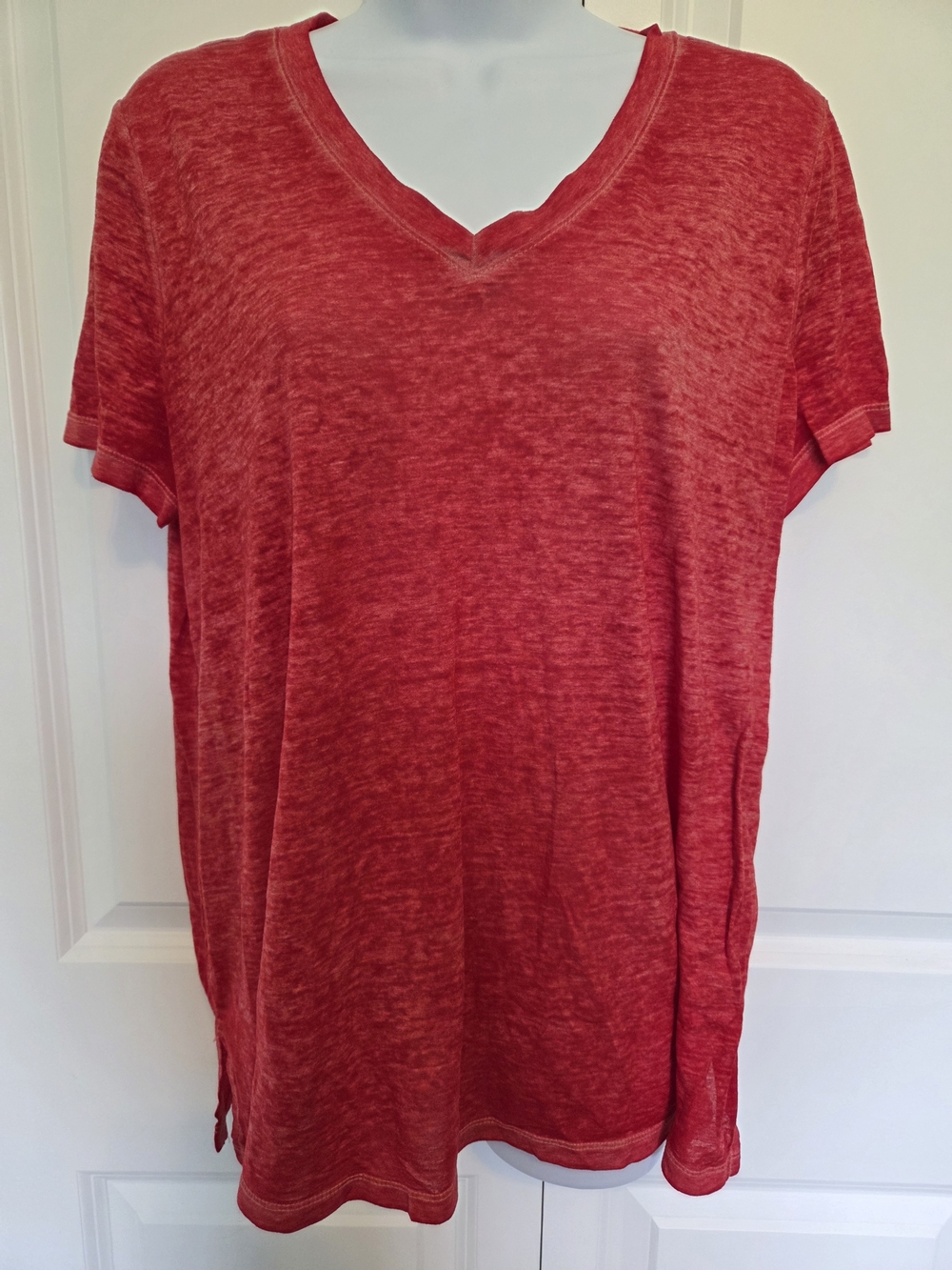 Mudd Red V-Neck Short Sleeve Tee